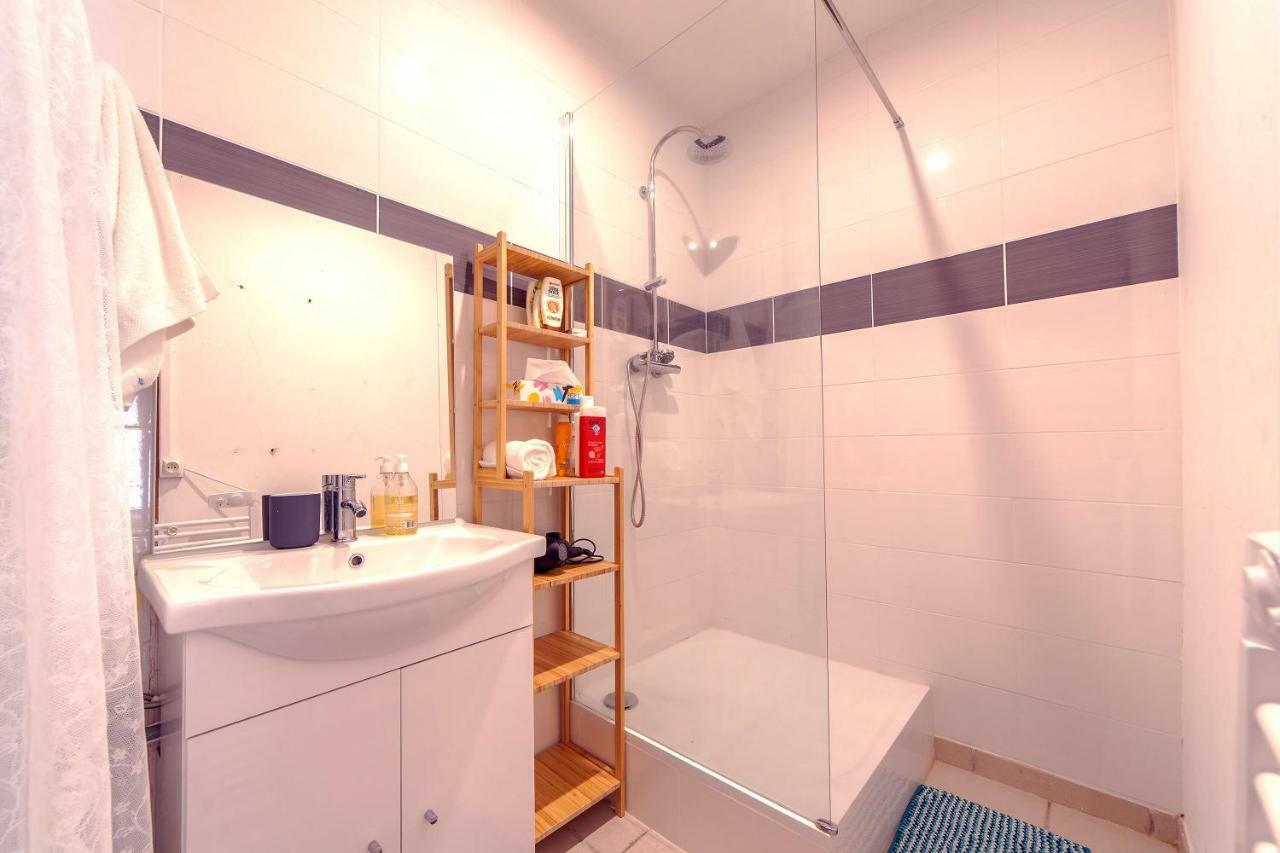 Lovely Large Familial Apartment In Central Nice, Ten Minutes Walk To The Beach! Eksteriør bilde